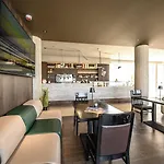 Baitan Hotel 4*