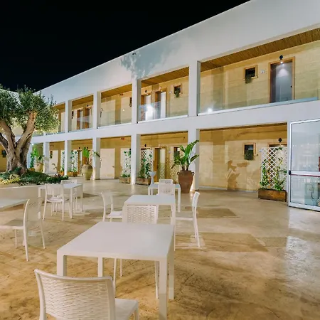 Baitan Hotel 4*