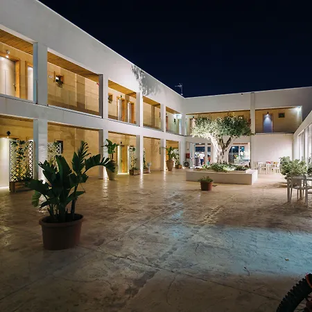 Hotell Baitan 4*